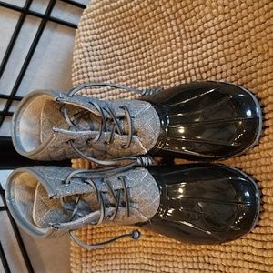 EUC Seven7 fleece lined rain boots size 10  3 for $24